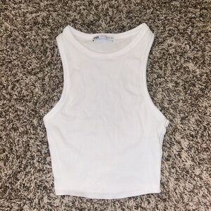 white zara tank 🤍